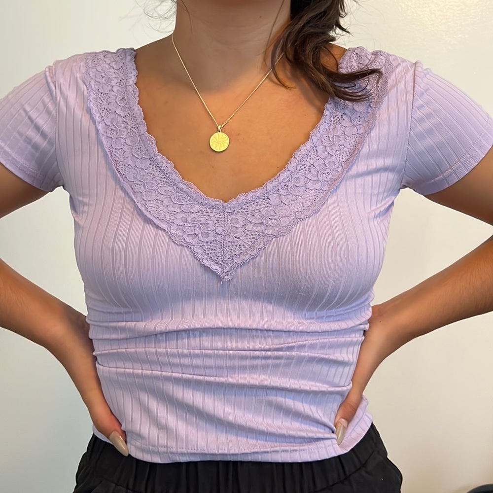 purple tee that is form fitting